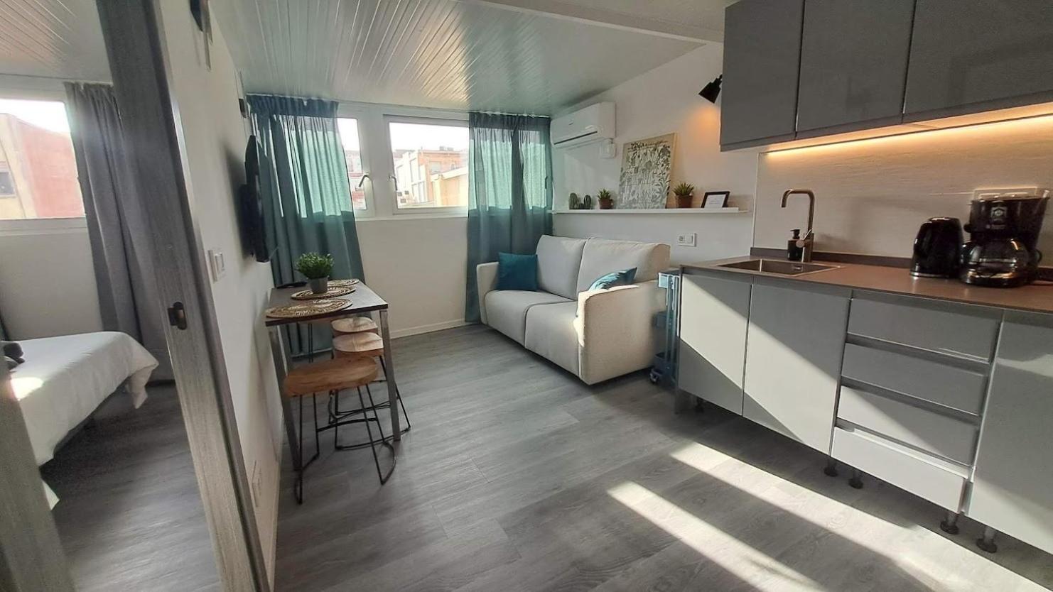 Topdown Apartments L'Hospitalet de Llobregat Eksteriør bilde